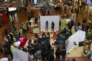 Image à la une de Village pour AJIR : les jeunes impliqués avec Hapsatou SY à Euralille